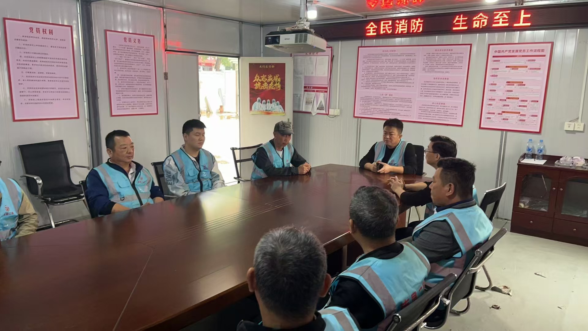 1731917306313065.jpg c6092b7e0aa4d6651b2aca422d0ed6f.jpg